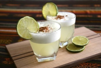 Cocktail from Chile and Peru: Pisco Sour