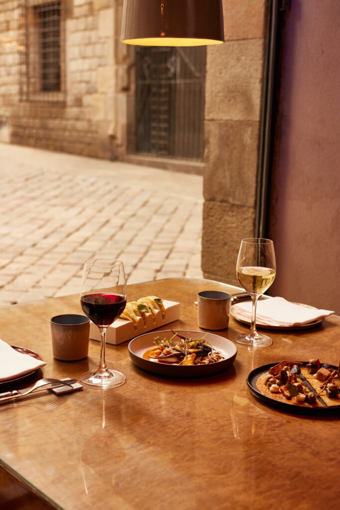 Sant Valentí al cor del Gòtic: Una experiència inoblidable a l’a Restaurant