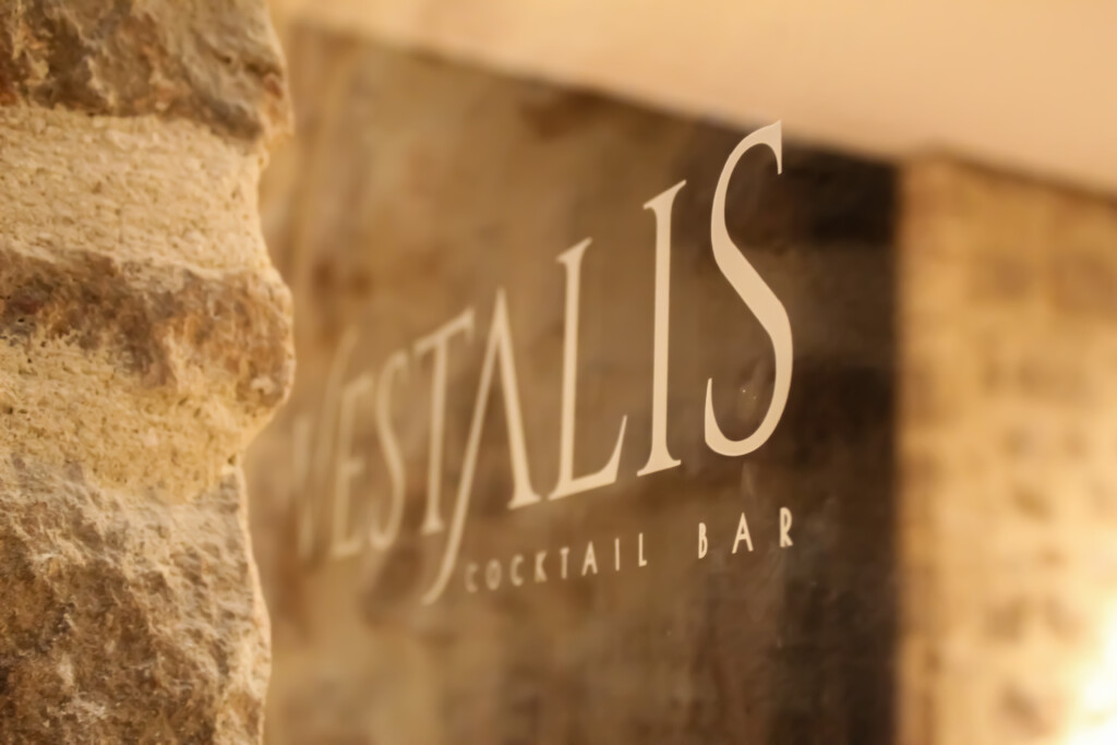 Vestalis Cocktail Bar