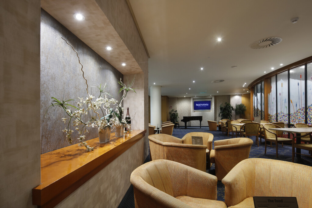 Piano Bar