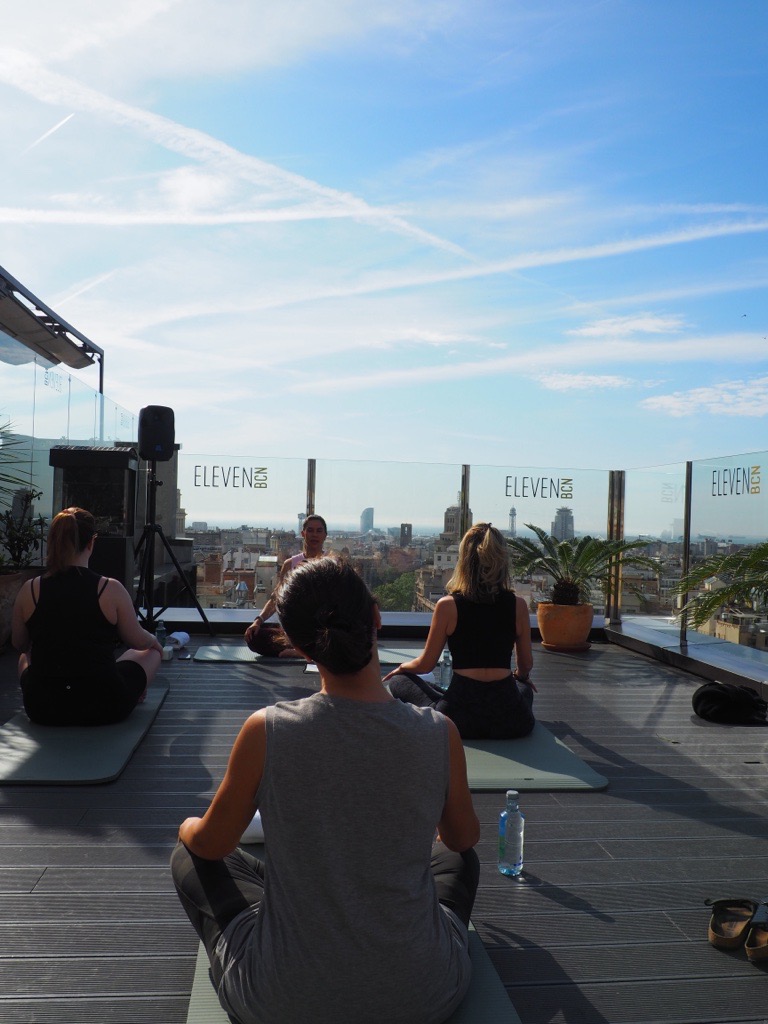Ioga amb Lululemon i Brunch a Eleven Barcelona